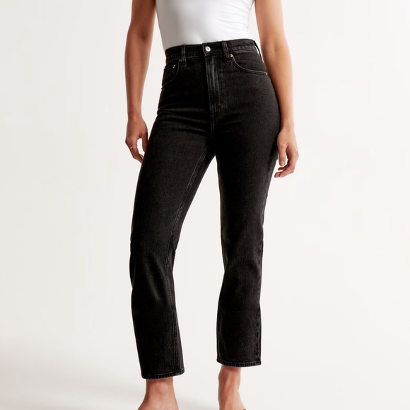 abercrombie Ultra High Rise Ankle Straight Jean - Picture 1 of 7